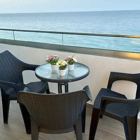 Hotel12 * Leptokariá