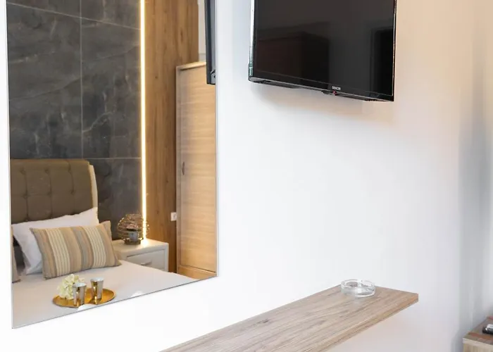 Hotel12 아파트 렙토카리아