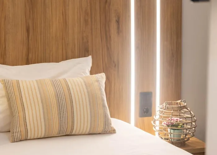 Hotel12 아파트