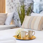 Hotel12 * 乐托卡亚