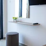 Hotel12