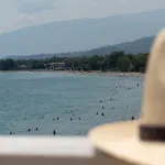 Hotel12