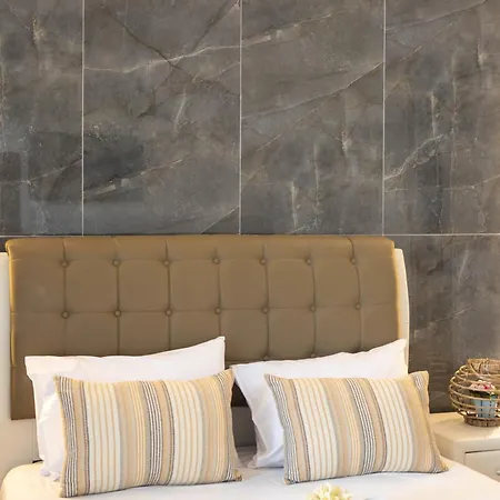 Apartament Hotel12 *